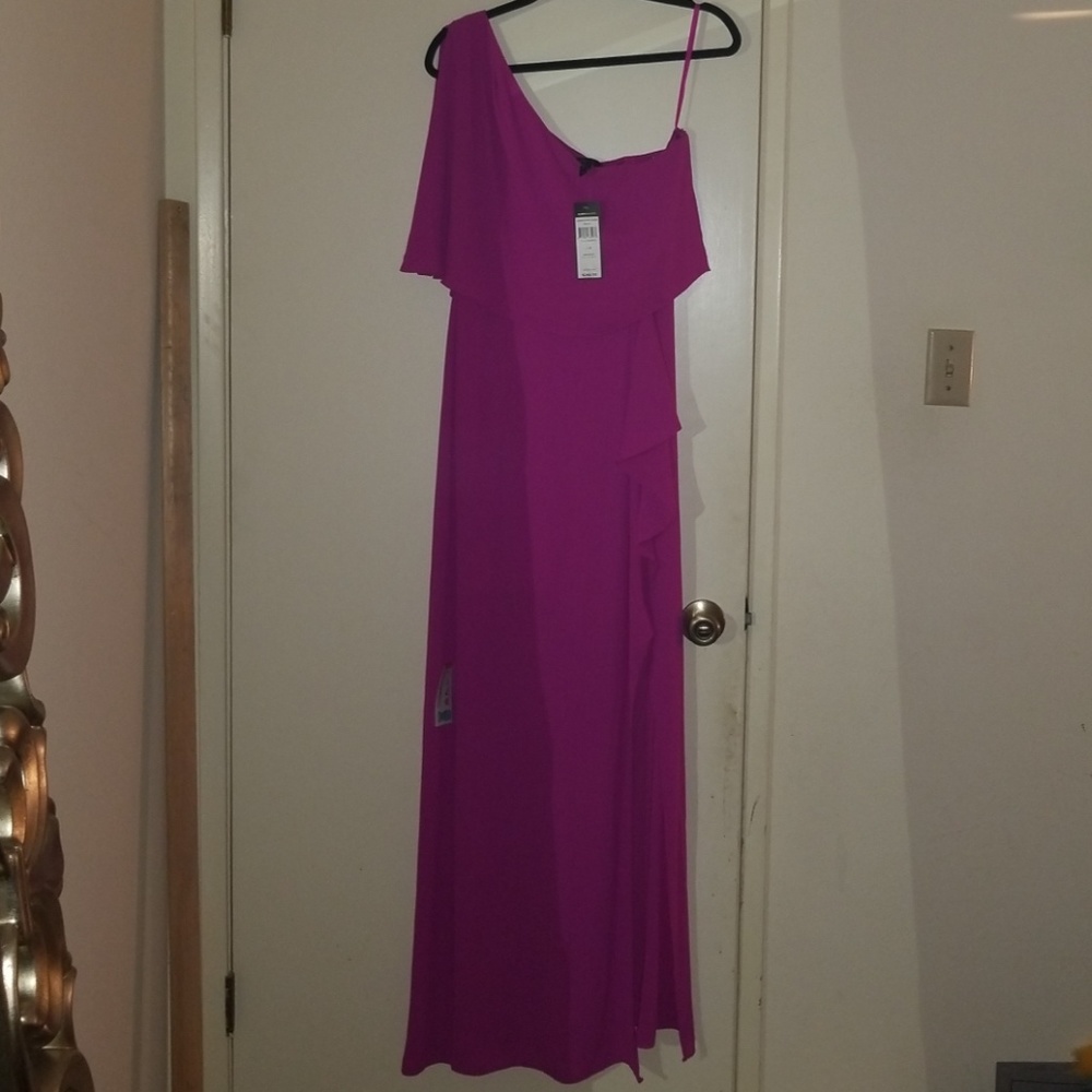 NWT BCBG Maxazria Maxi Secha Dress